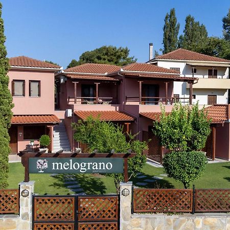 Melograno Apartments And Studios Кала Нера Екстериор снимка